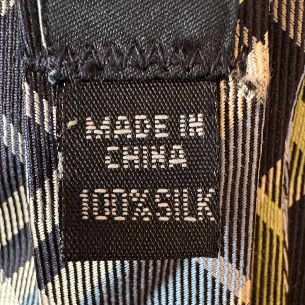 Tommy Hilfiger enhance your